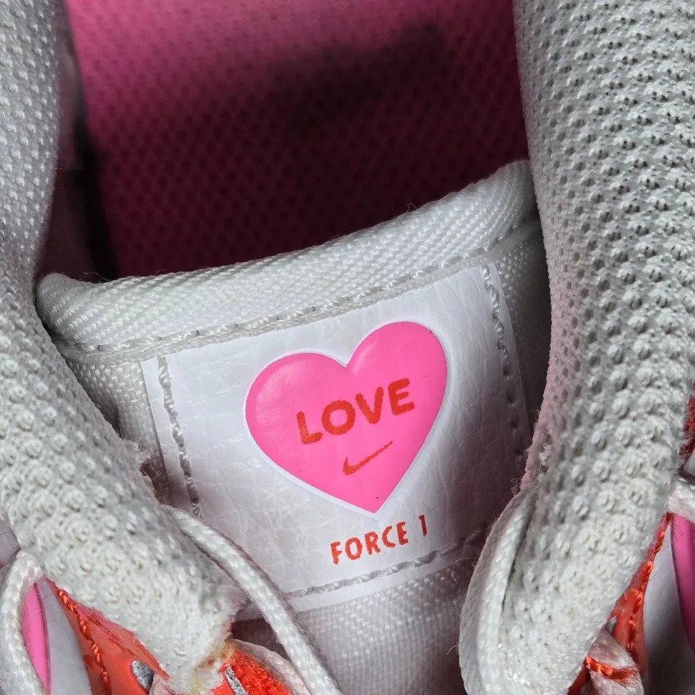 Nike Air Force 1 LV8 1.5Y White Orange Pink Love Heart Sneakers FD1032 Valentine